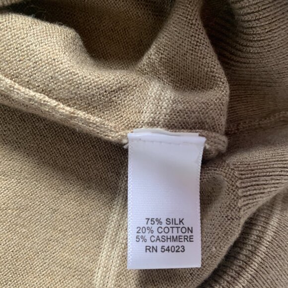 Share Banana Republic VNeck Striped Sweater Mens Size XL Silk Cotton Cashmere Ne - Picture 8 of 10